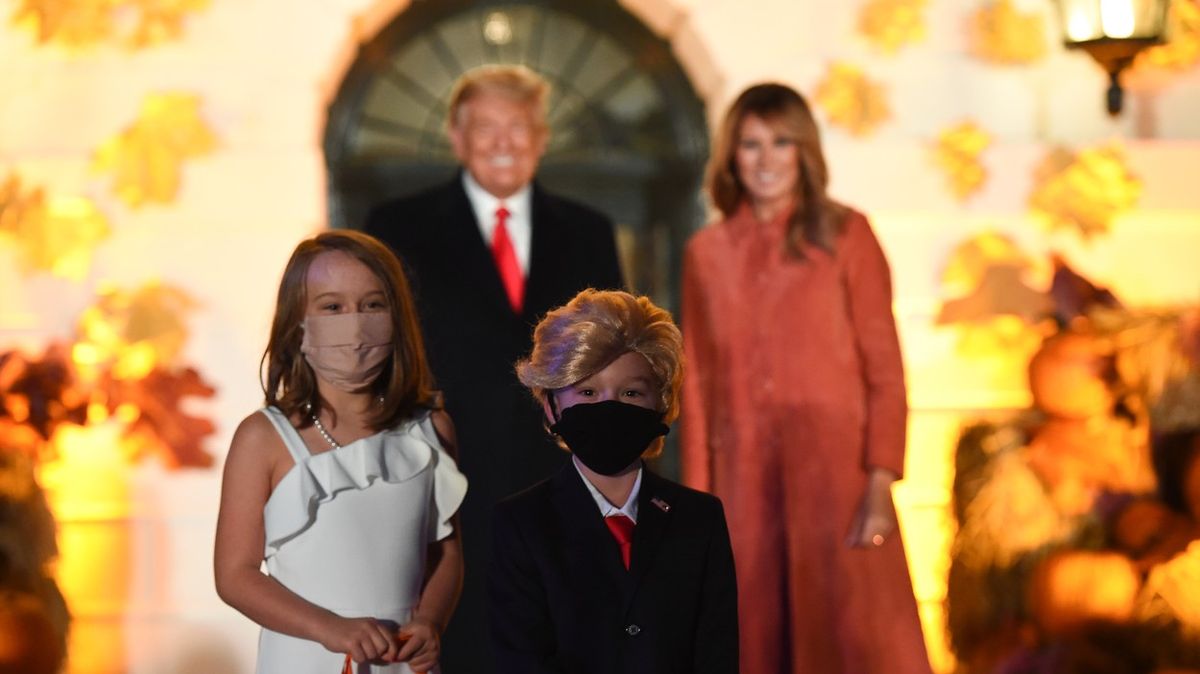 Editorský výběr: Halloween v Bílém domě a další snímky týdne